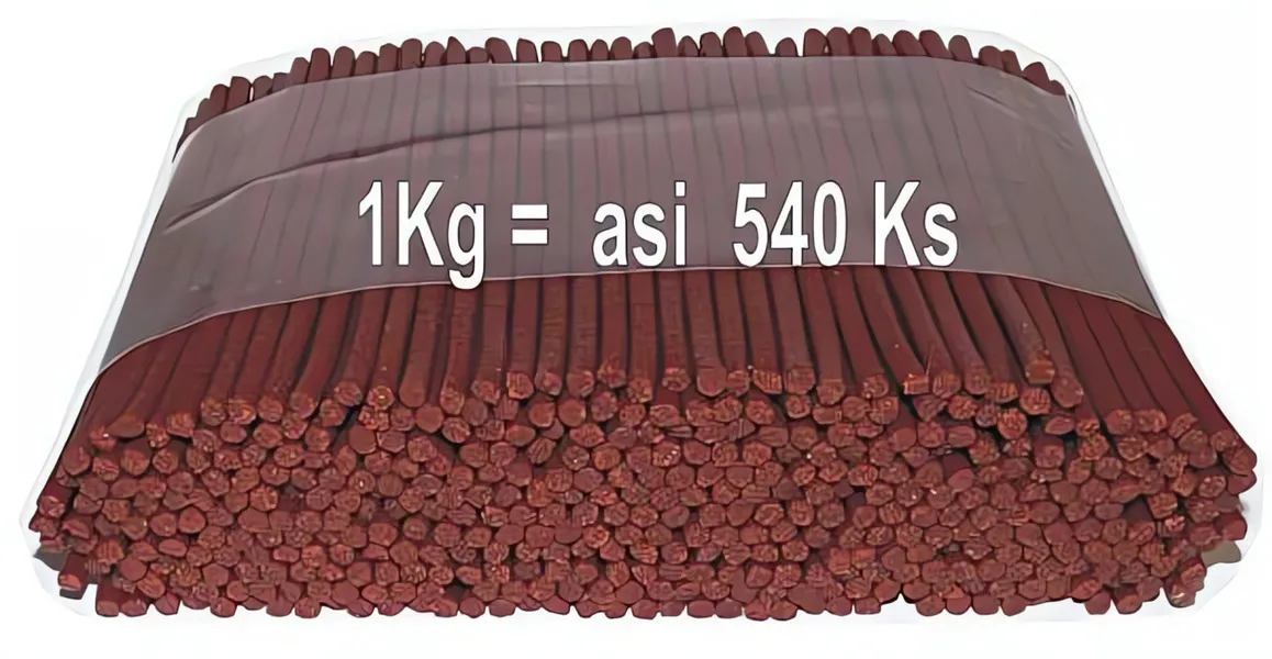 Delika-Pet alan drůbeží tyčinky 4mm 1kg/540ks
