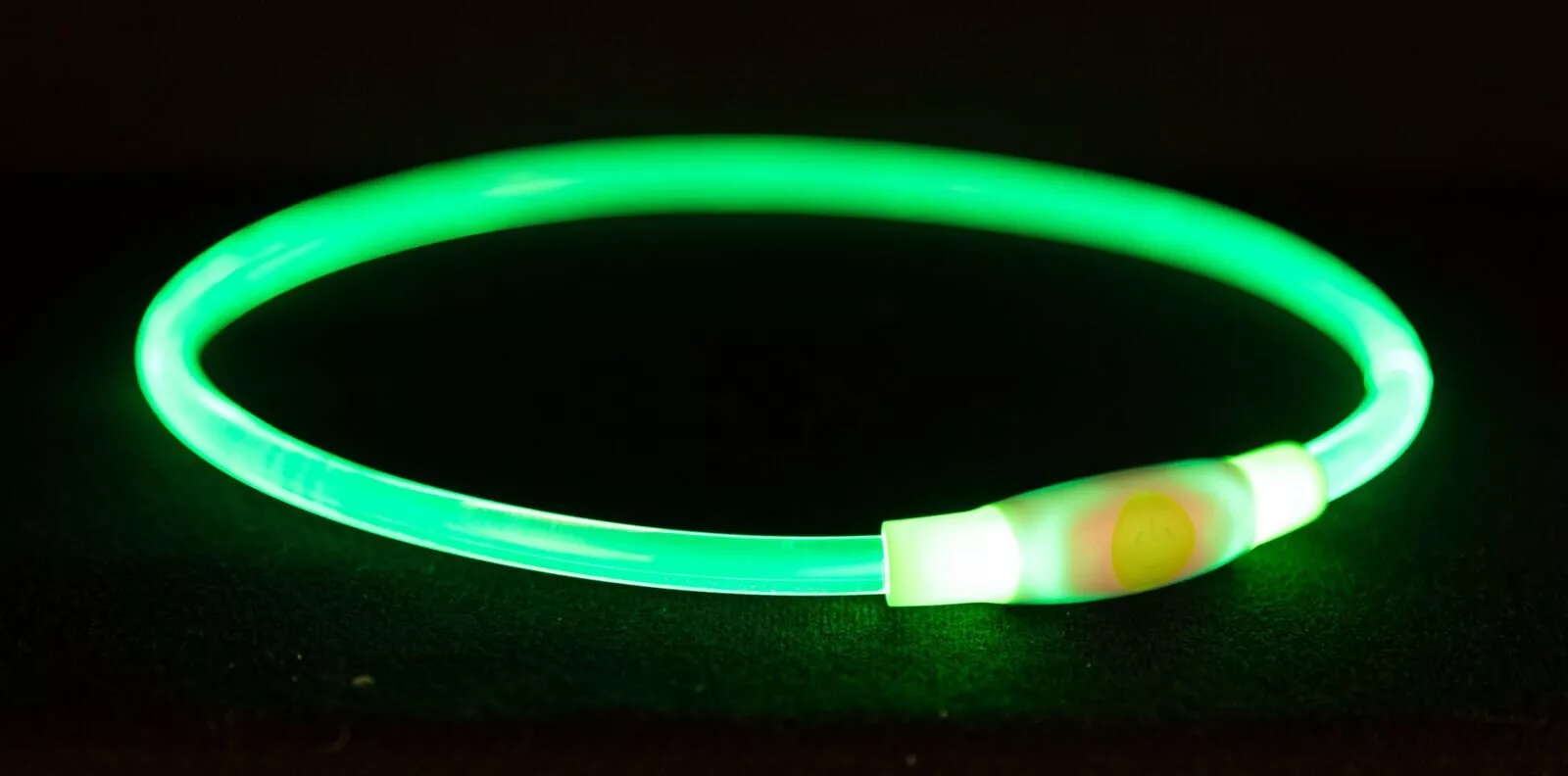 Flash light ring USB, blikací obojek, zelená TRIXIE