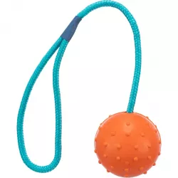 Vrhací míč hrbolatý na šňůře 7cm/30cm TRIXIE