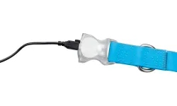 Neonové vodítko se svítící karabinou S-L 1,2-1,8m/25mm růžov TRIXIE