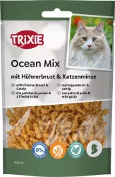 Ocean Mix, minirybičky s kuřecími prsíčky a catnipem, obsah masa 27 %,  50 g