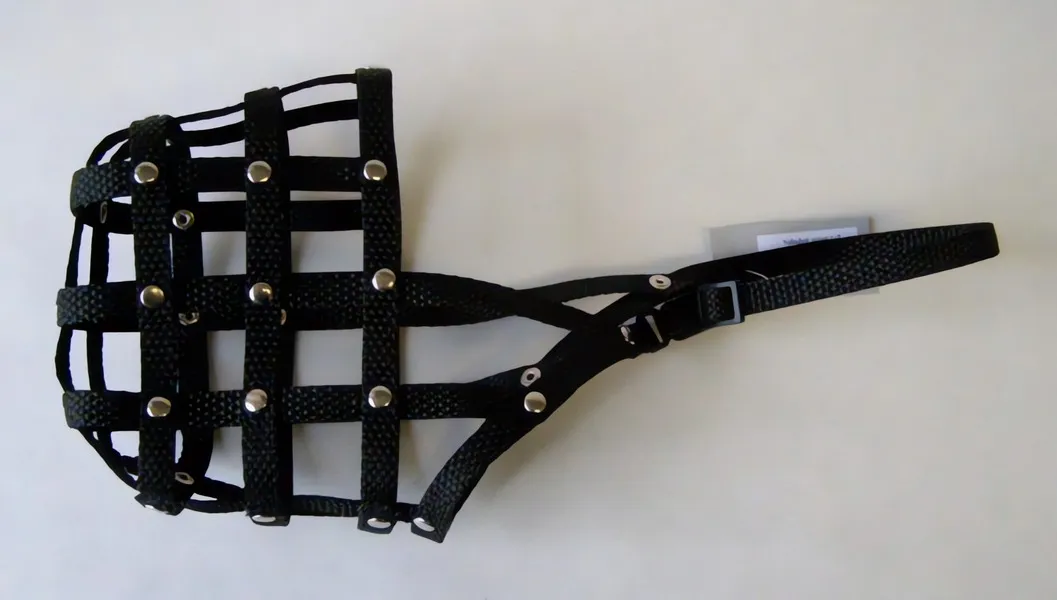 Náhubek nylon č.7 FALKO